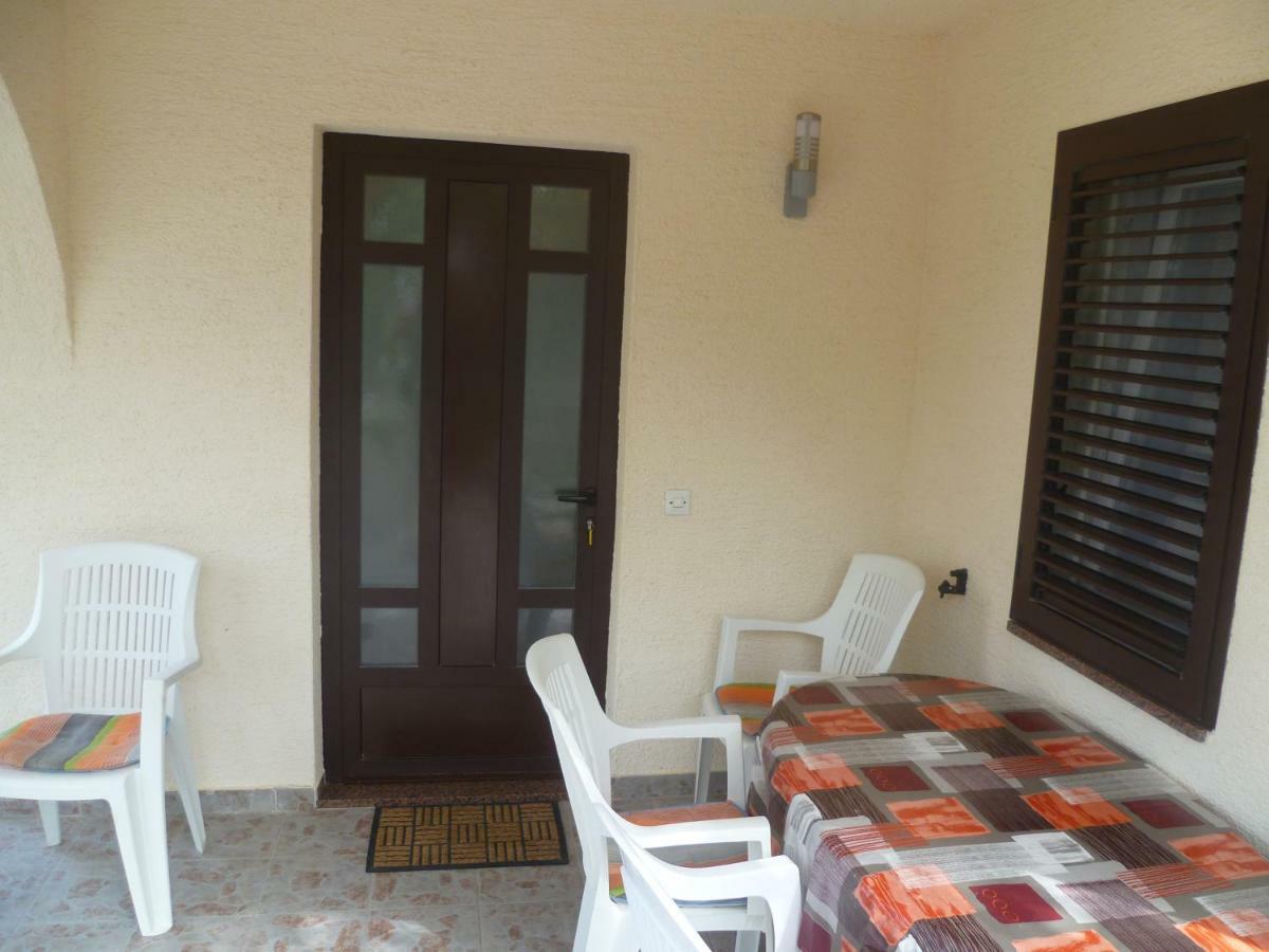 Vesna Pag Potocnica Apartment Borovici Bagian luar foto