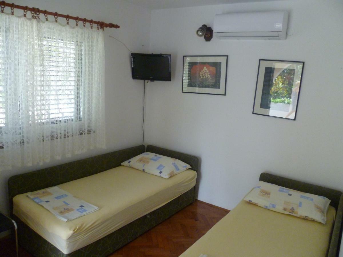 Vesna Pag Potocnica Apartment Borovici Bagian luar foto